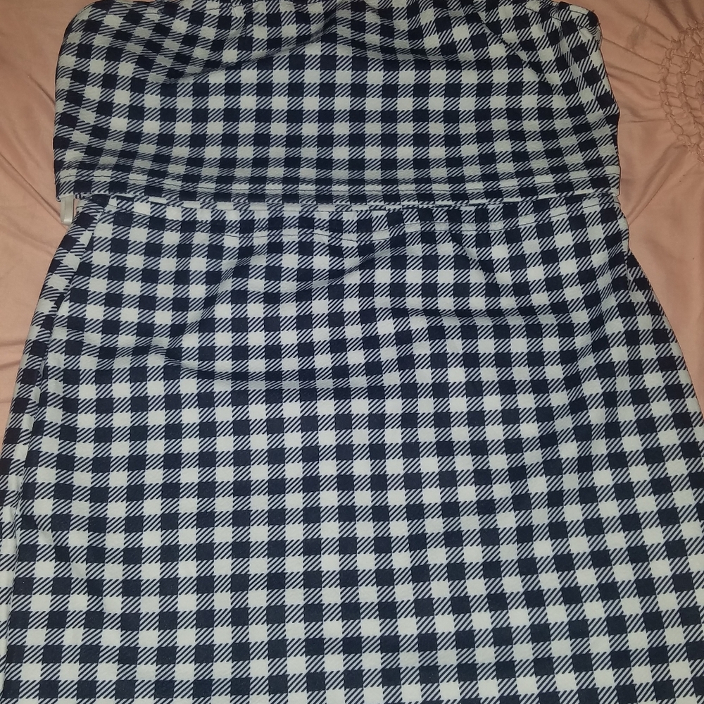 Two piece skirt and crop top